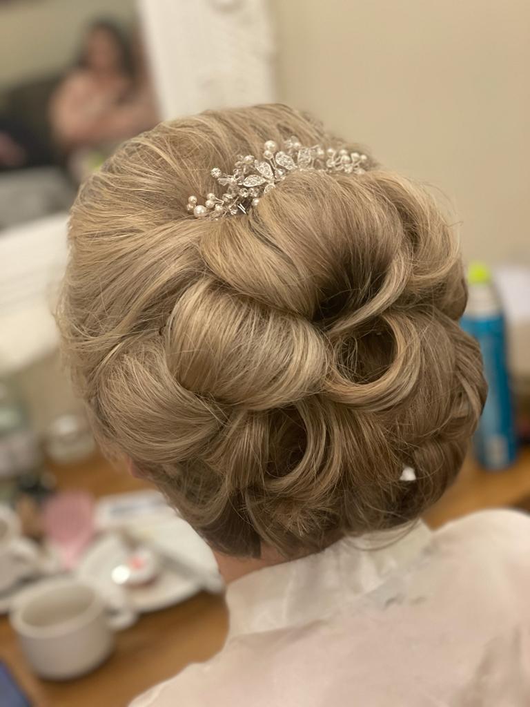 wedding hairstyle Sanctuary